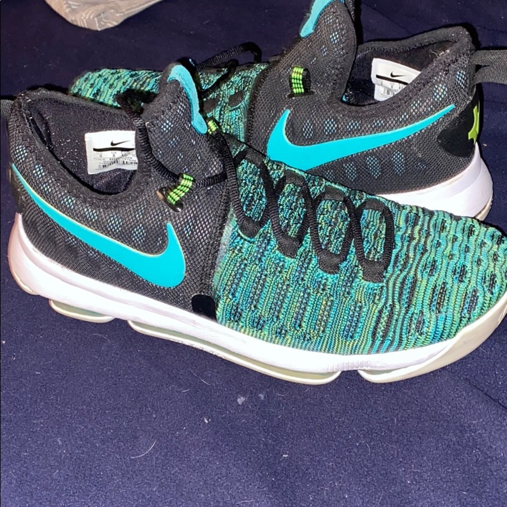 Kevin Durant basketball shoes